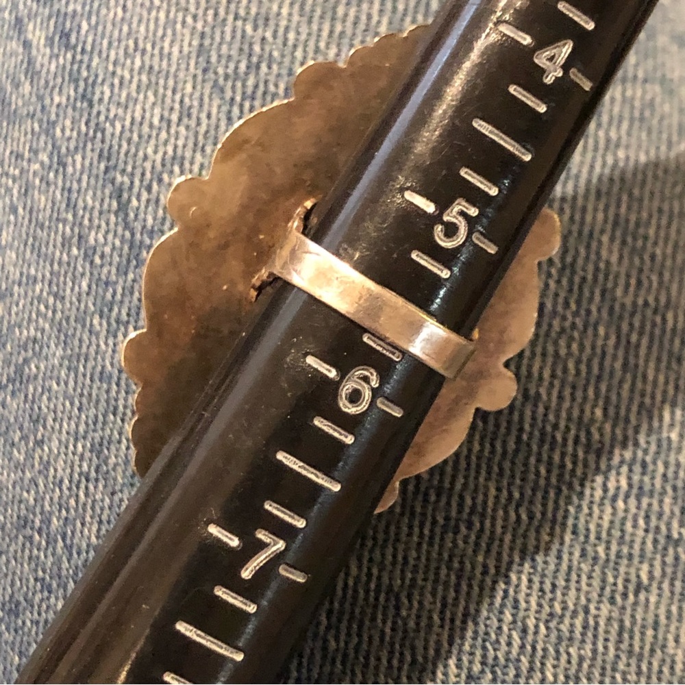 Stunning Vintage Statement Ring - image 4